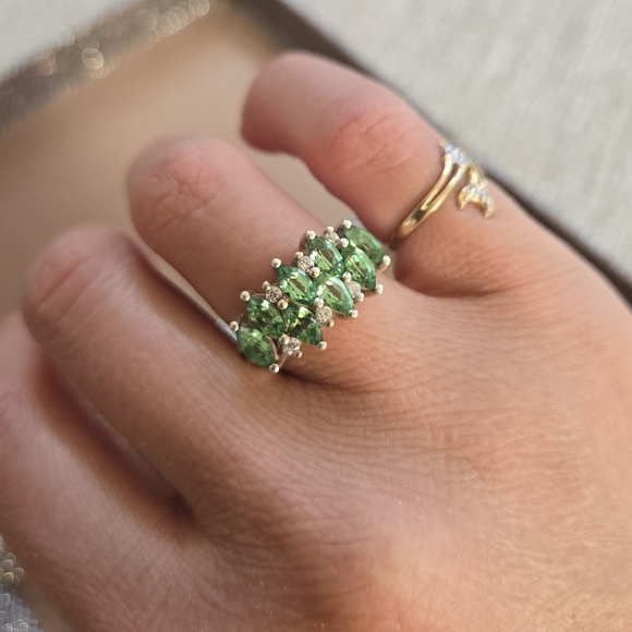 Diamonique Green CZ Ring - Picture 2 of 11